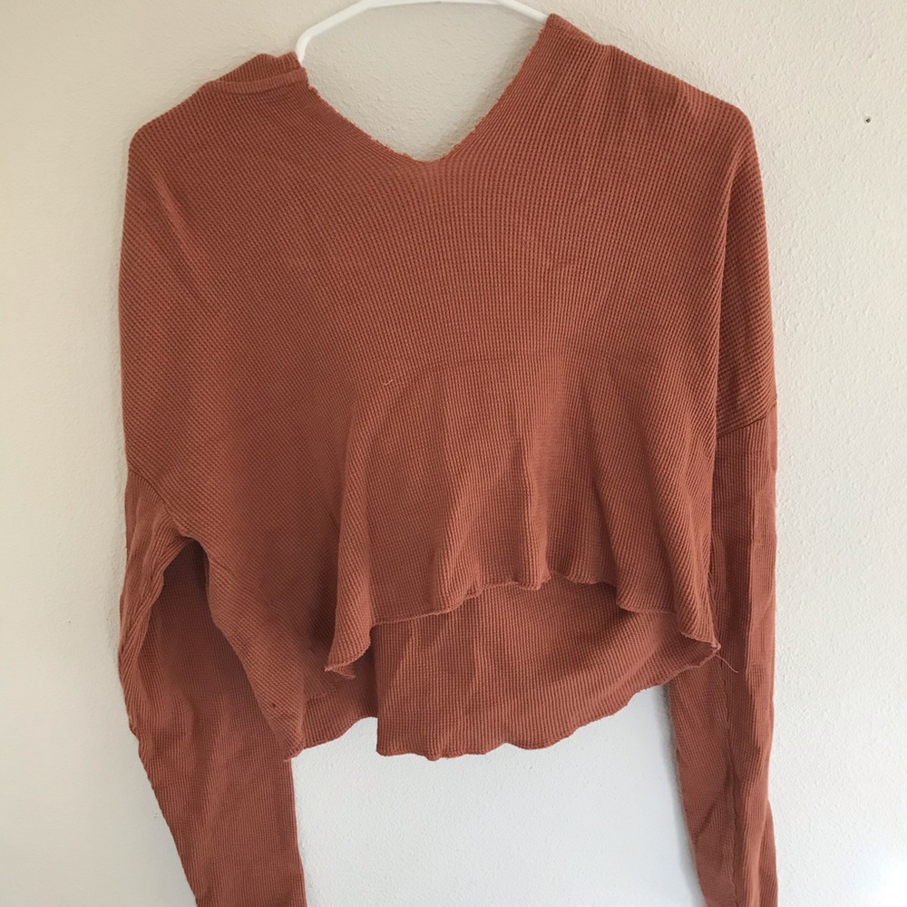 Long sleeve crop top